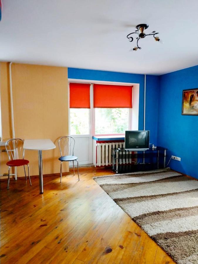 "Центр Ж/Д" Apartamento Rivne Exterior foto